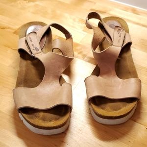 Women's Tan Leather Platform Sandals